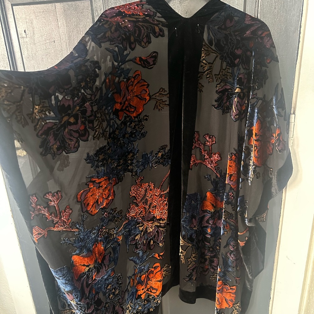 Floral Kimono with Vibrant Embroidery